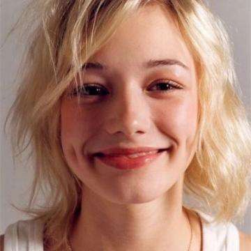 炸金花58w棋牌大厅截图2